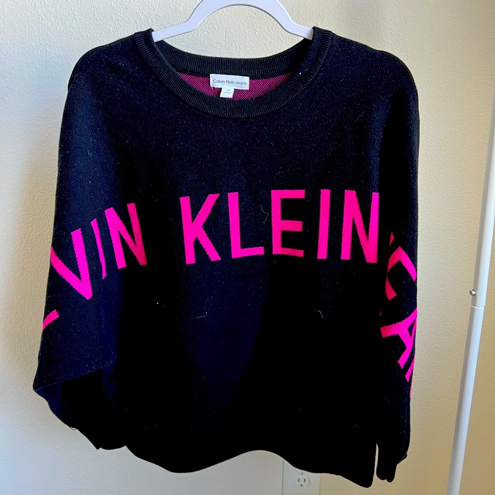 Calvin Klein crew neck sweater size large